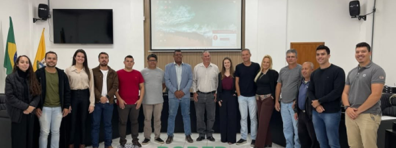 O Poder Legislativo recebeu nesta quarta-feira (16) os representantes da Secretaria de Desenvolvimento Econômico e Agronegócio, com o secretário...